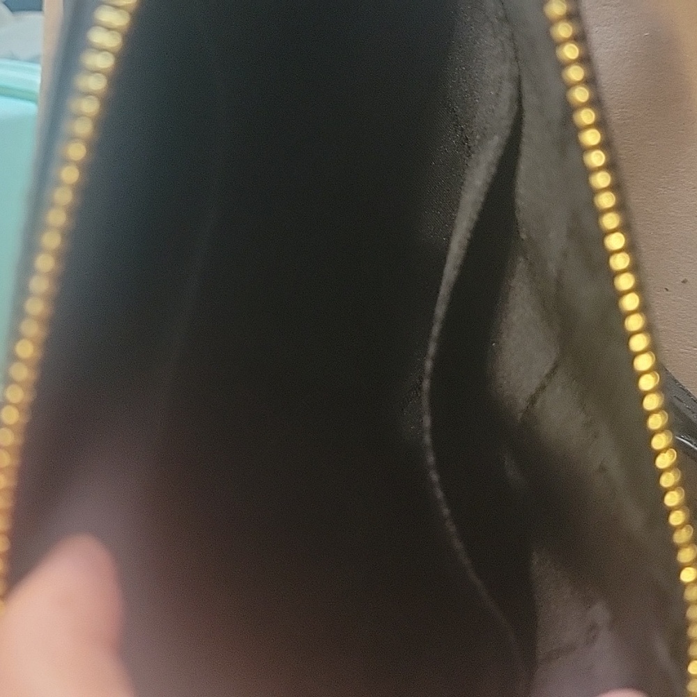 Michael Kors purse - Picture 4 of 4